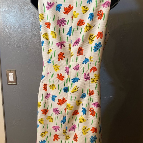 Mevisto flower shift dress - Picture 8 of 16
